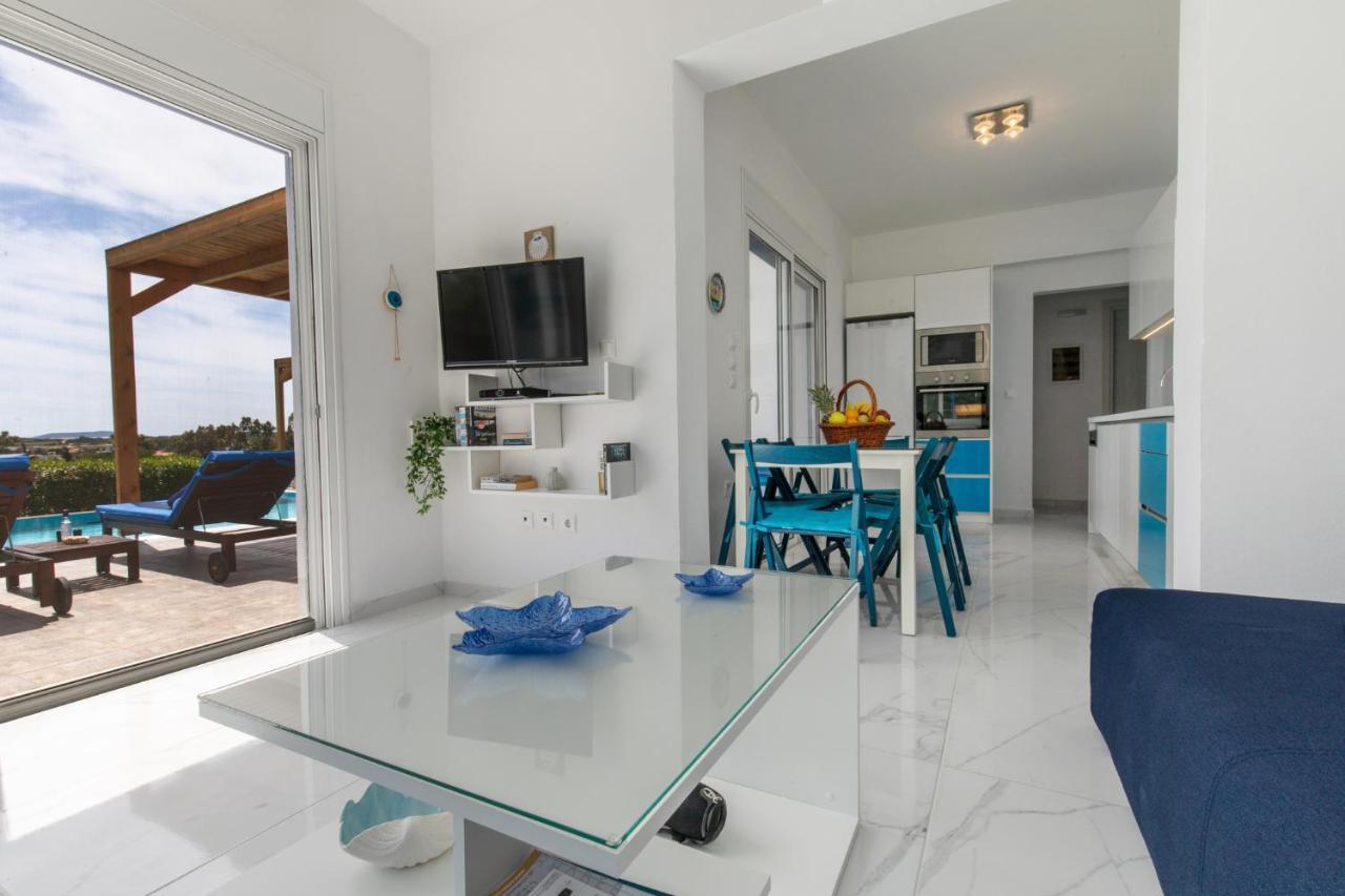 White Blue Villa Лакания Экстерьер фото