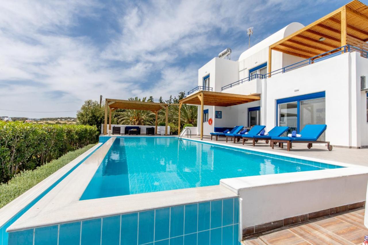 White Blue Villa Лакания Экстерьер фото