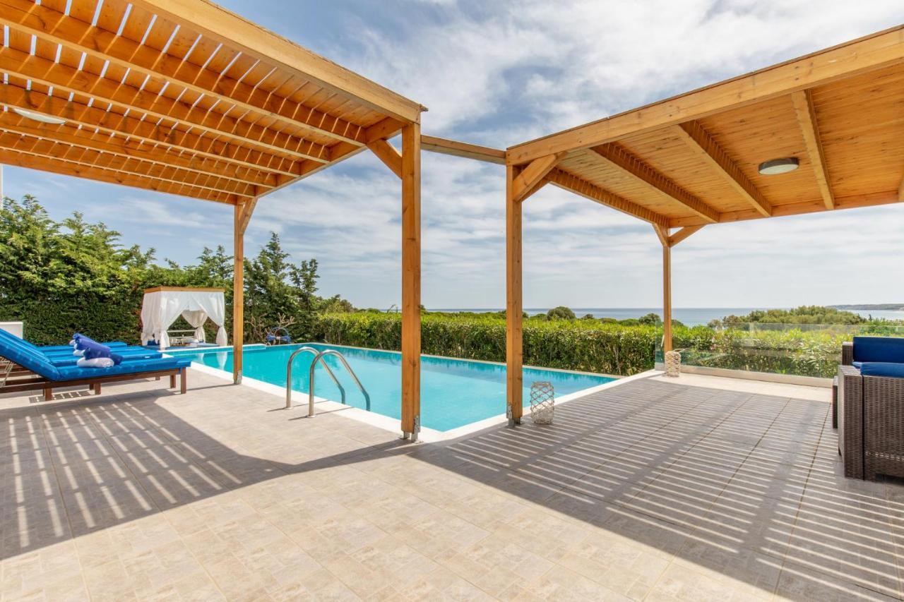 White Blue Villa Лакания Экстерьер фото