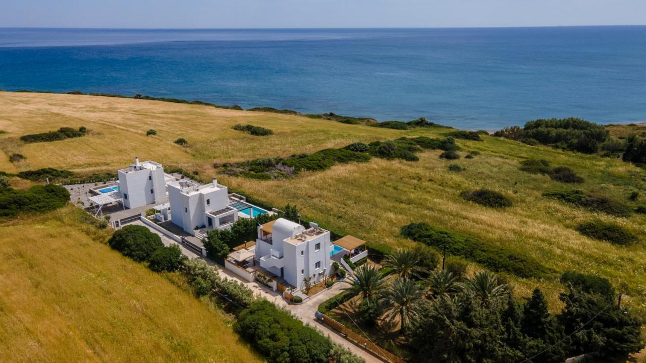 White Blue Villa Лакания Экстерьер фото